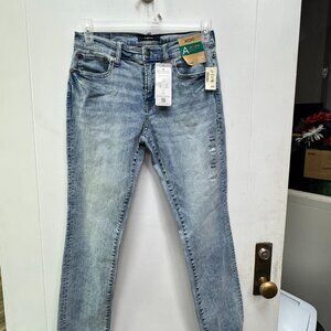 NEW Aero Skinny Jeans